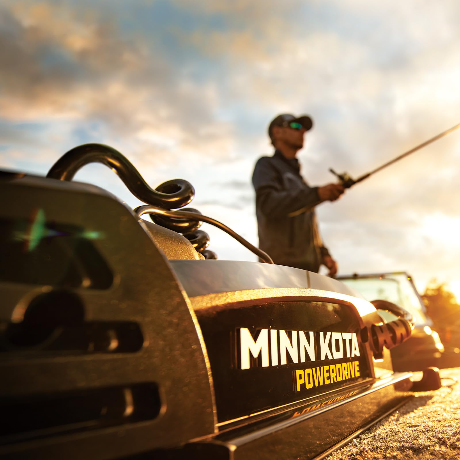 Minn Kota PowerDrive™ Bow-Mount Trolling Motor with GPS, Dual Spectrum CHIRP, 55 lb Thrust, 54″ Shaft - Image 9